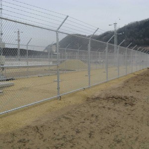 security-application-example-power-plant-perimeter-fencing